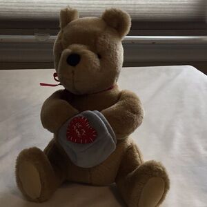 Gund classic Winnie the Pooh